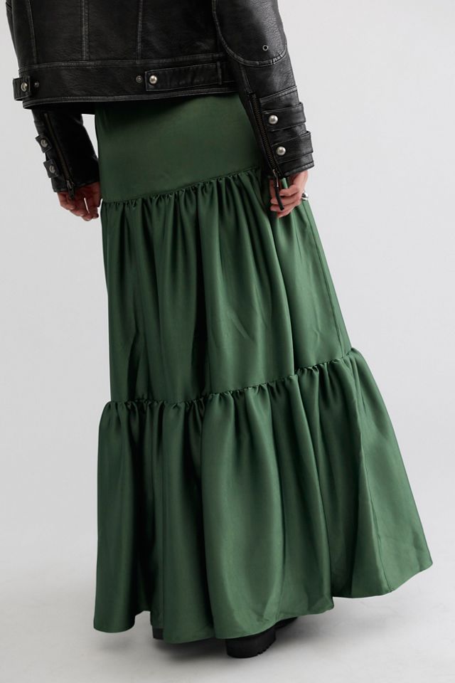 Jupe longue en satin Juliette #1