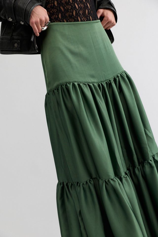 Jupe longue en satin Juliette #2