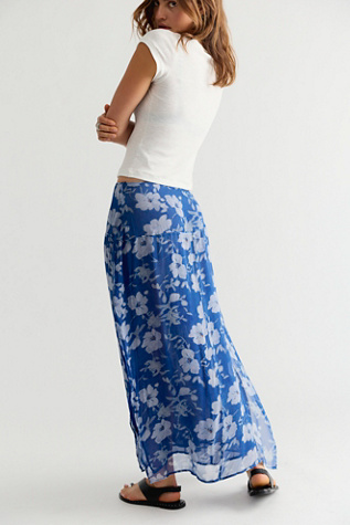 Karis Crinkle Midi Skirt