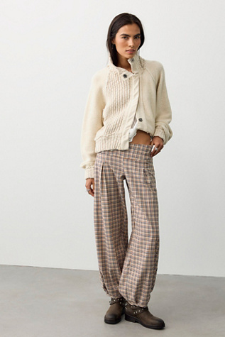 Lizzy Low-Rise Pleated Balloon Pants