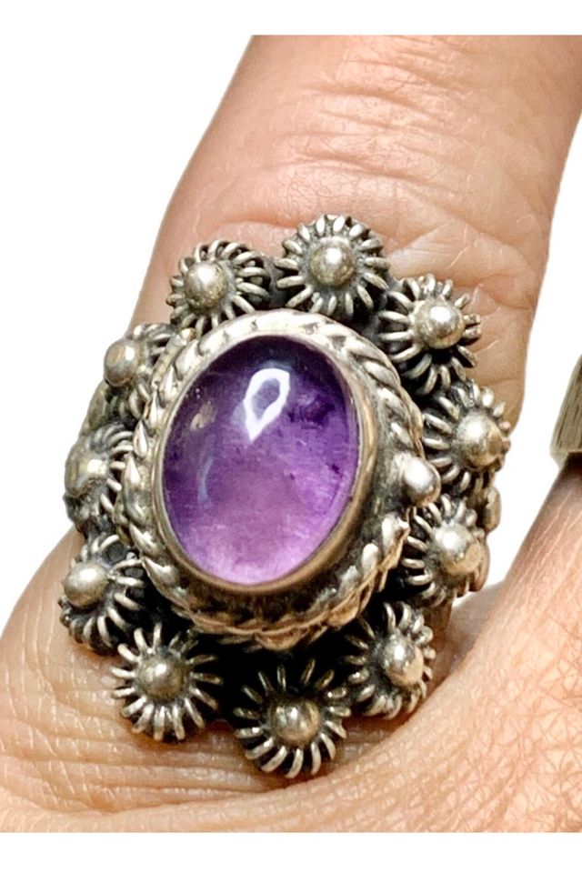 Vintage 1970s Sterling + Amethyst Poison Ring Selected by Lux Revival #2