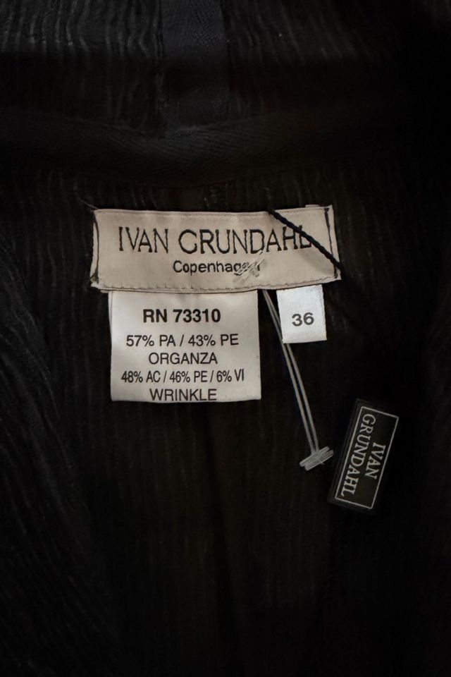 1990s Ivan Grundahl Avant Grade Bow Tie Jacket Selected By Ritual Vintage #2