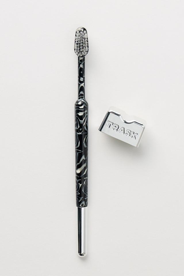 TRASK The Better Brush #4