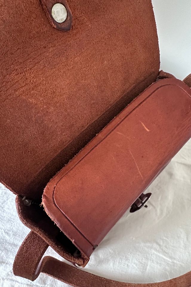 Sturdy Leather Box Bag with Silver Buckle and Stitching Detail Selected by KA.TL.AK #3