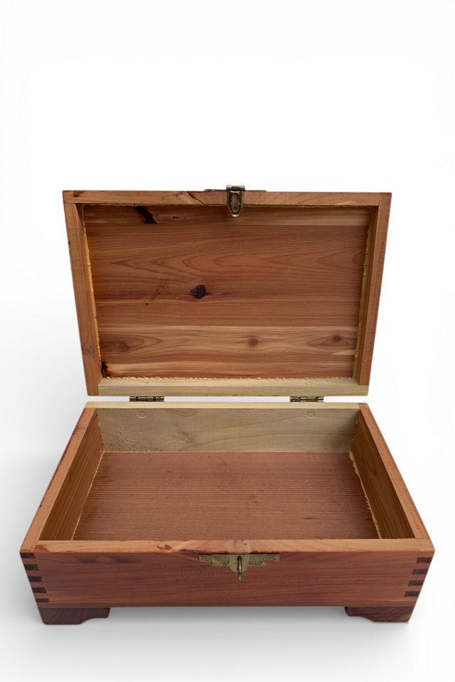 Vintage Mid Century Varnished Jewelry Box Selected by SharpLilTeeth #1