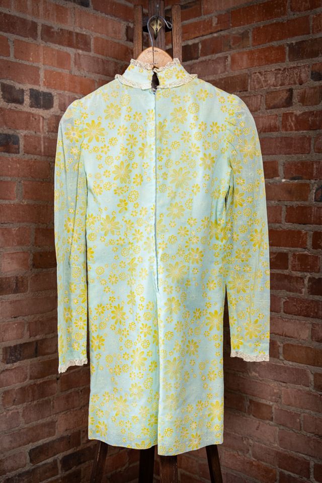 Vintage 60s Light Green Daisy Dress Selected by Black Shag Vintage #3