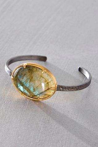 Robindira Unsworth Rina Labradorite Cuff