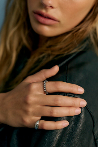 Robindira Unsworth Capella Moonstone Ring