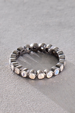 Robindira Unsworth Capella Moonstone Ring
