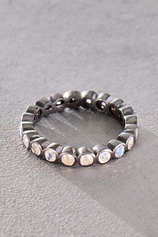 Robindira Unsworth Capella Moonstone Ring