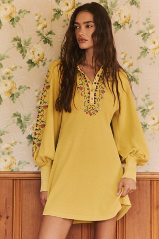 Freeze Frame Tee Midi Dress