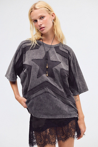 The Tales 3D Paneled Batwing Star Tee
