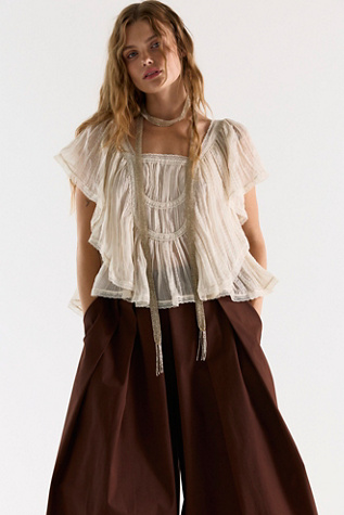 Clara Solid Top