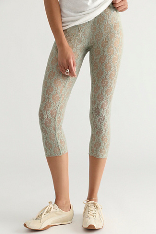 Only Hearts Stretch Lace Capris