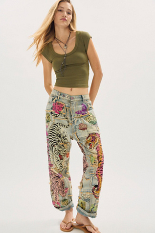 Magnolia Pearl Birch Wonder Boyfriend Jeans