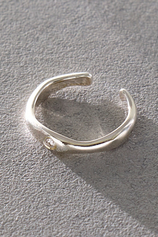 Chan Luu Ripple Diamond Toe Ring