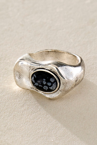 Etta Pinky Ring