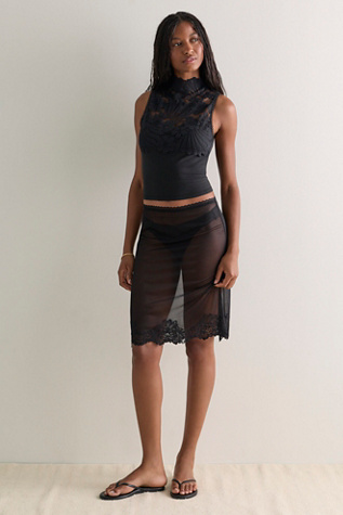 Женский топ Intimately Petal Party Mock Neck, цвет: Чёрный комбинированный — фото 3