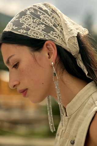 Cassis Dangle Earrings