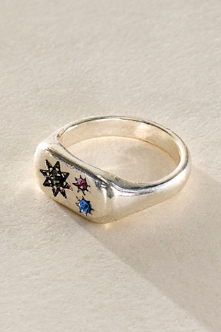 Clara Pinky Ring