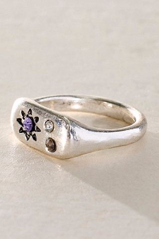 Clara Pinky Ring