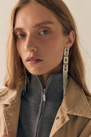 Nikkie Dangle Earrings