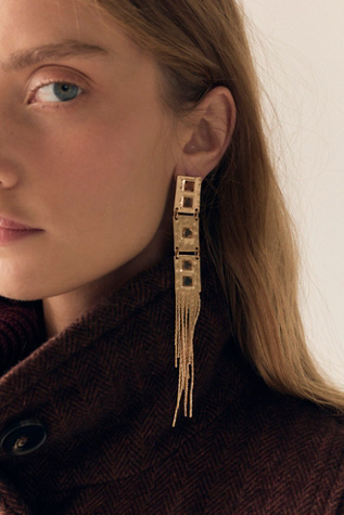 Nikkie Dangle Earrings