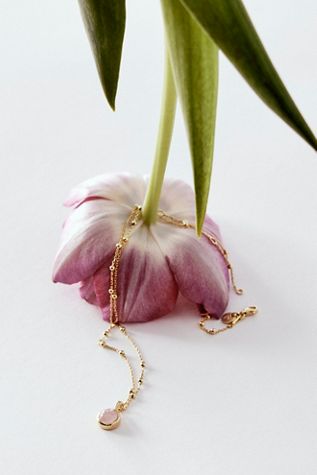 Collier en pierre de guérison plaqué or Daisy London
