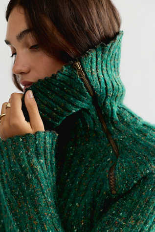 Женский свитер Free People Something More Pullover, цвет: Aventurine — фото 1