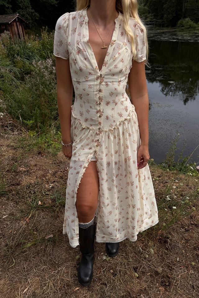 Robe longue à pétales tombants #6