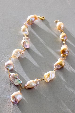 Atma Prema Pearl Necklace
