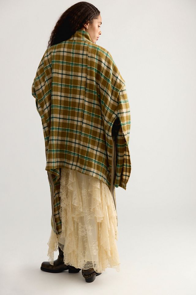 Asparagus Button Check Coat #1