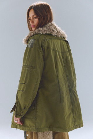 Женская куртка We The Free Rhys Oversized Parka, цвет: Оливковый — фото 2