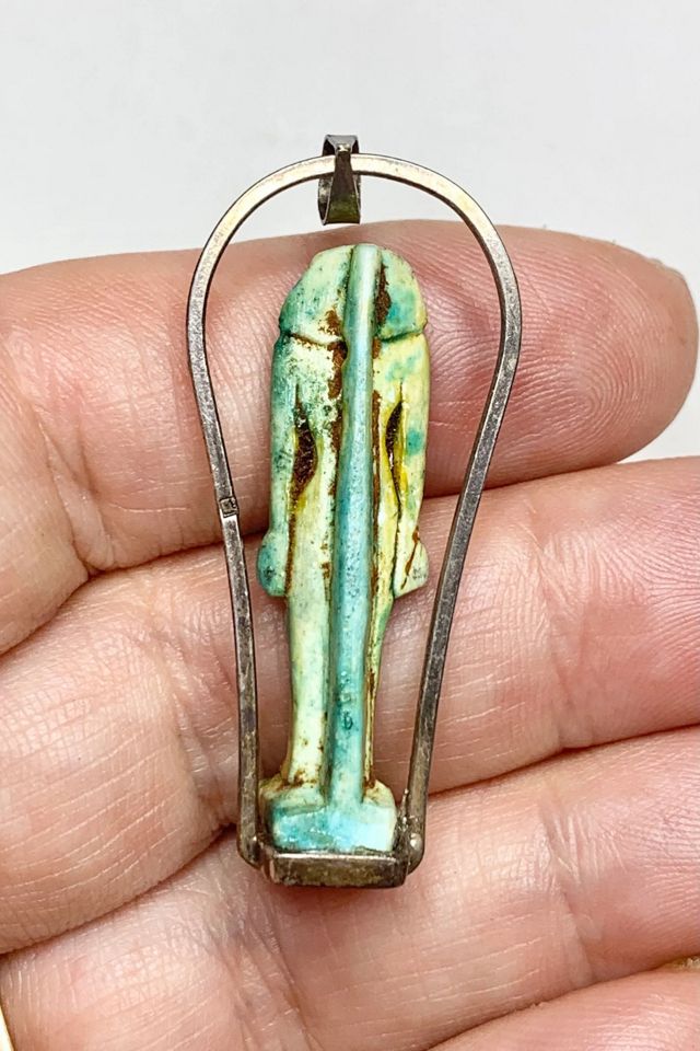 Vintage 1970s King Tut Exhibit Souvenir Pharaoh Pendant Selected by Lux Revival #3