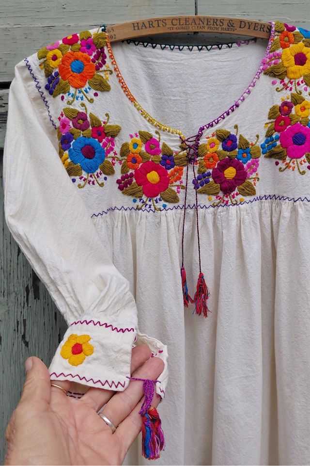 Vintage Mexican Embroidered Top Selected by Garbage Soup #1