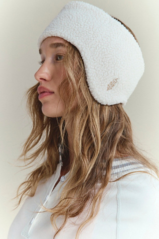 On The Move Ear Warmers