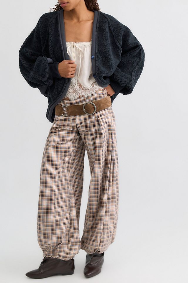 We The Free Cabin Hero Cardi #2