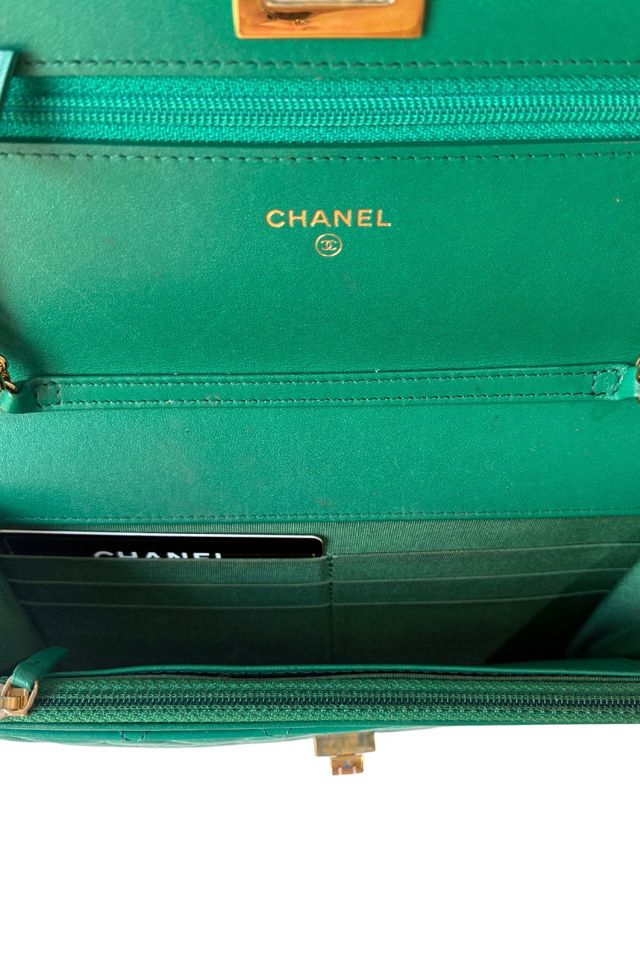 Chanel Emerald Quilted Chain Leather Wallet Selected by The Curatorial Dept. #2