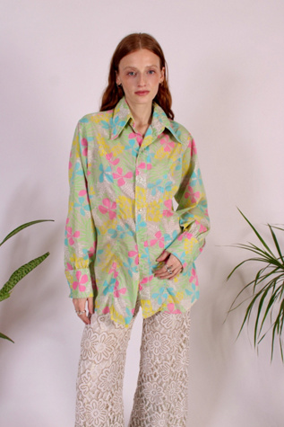 1970's Dino Ponti Floral Button Front Blouse Selected By Wolf And Moon Vintage