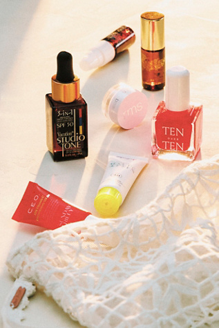 Free People Crochet Beauty Bag