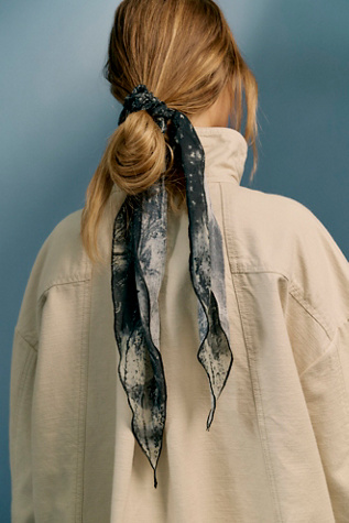 Amber Pony Scarf