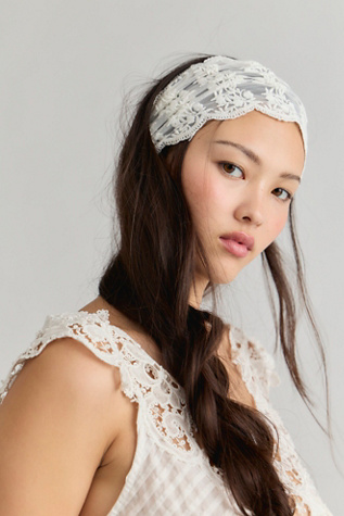 XL Solana Lace Headband