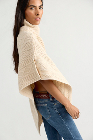 Cannon Cable Poncho