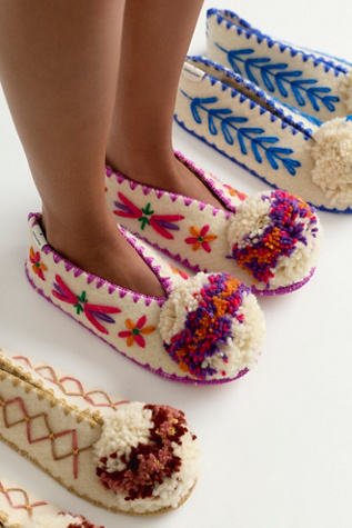 Confetti Pom Slippers