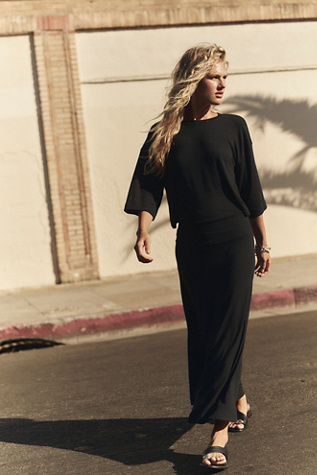 Good Feels Maple Midi Dress
