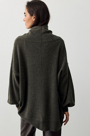 Женские свитеры Free People Sara Cashmere Tunic, цвет: Alga — фото 2