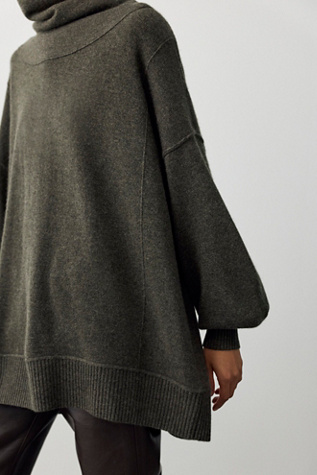 Женские свитеры Free People Sara Cashmere Tunic, цвет: Alga — фото 4