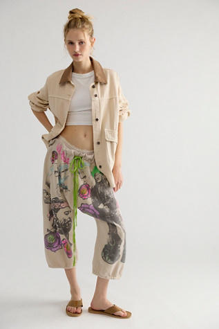 Magnolia Pearl Willie Nelson Cali Sweat Capris at Free People in White