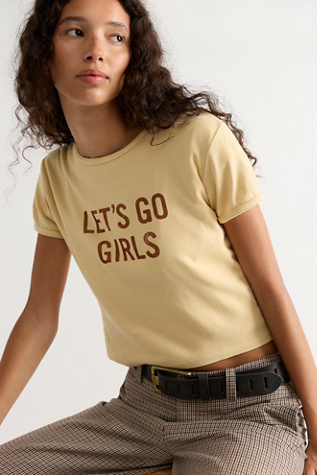 Женская футболка Daydreamer Let’s Go Girls Slim, цвет: Сливочный жёлтый — фото 3