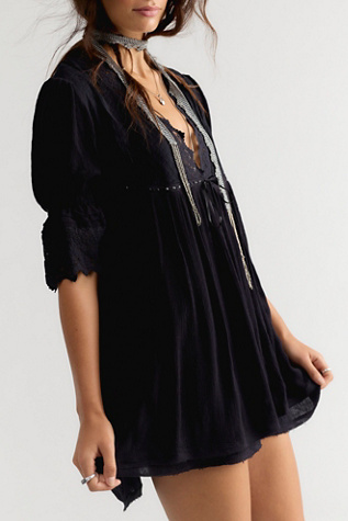 Женское платье Free People Angel Wings V-Neck Babydoll Mini, цвет: Чёрный — фото 4